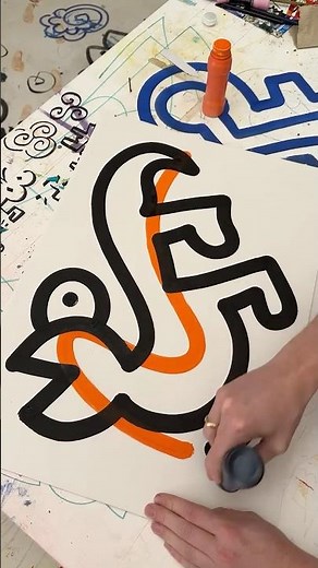 Doodling A Snake squiggle! | Mr Doodle!