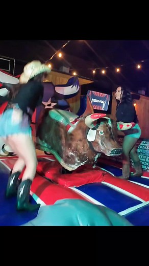 Keep calm and cowgirl on 🔥🔥🐂🐂 #mechanicalbull #bullriding #bullrider #bull