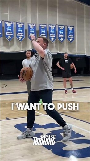 The game is ball screen heavy! That means that we must understand how to utilize a short roll!