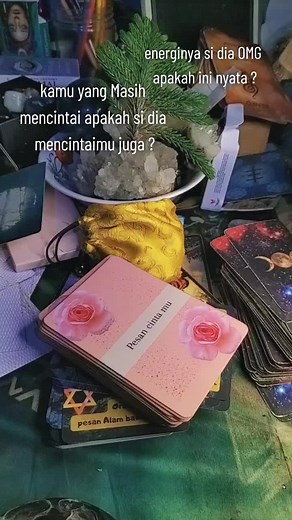 Creative Card Shuffling Techniques Demonstrated