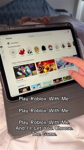 Play Roblox with Me