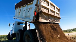 We are a family farm located in west central Minnesota. est. 1918 We enjoy to share our part in agricultural with you and show our followers the ups and downs of farming. I hope you enjoy our videos and please don't forget to subscribe. Check Out Our Sponsor Agricultural Chemical Solutions- Ships anywhere in the states check out their chemical prices and join the already 3000 farmers that already get their chemicals there. http://www.agchemicalsolutions.com Don't be scared to try out a new compa