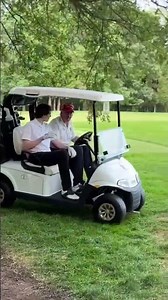 🔥 Barron Trump Playing Golf with Donald Trump ⛳ Father & Son Moment Goes Viral 👀