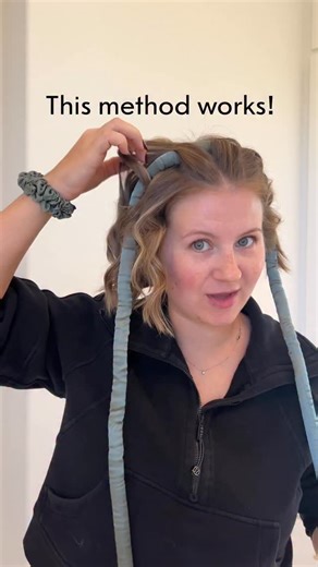 Milabu | Milana on Instagram: "Yay! This method works 👏 heatless curls on short hair #shorthair #hairstyling #bobhair #heatlesscurls"