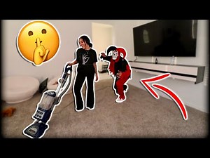 EVIL CLOWN PRANK ON GIRLFRIEND!! *HILARIOUS*