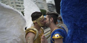 STUDY: New CDC Report Finds More Men Identifying as Bisexual