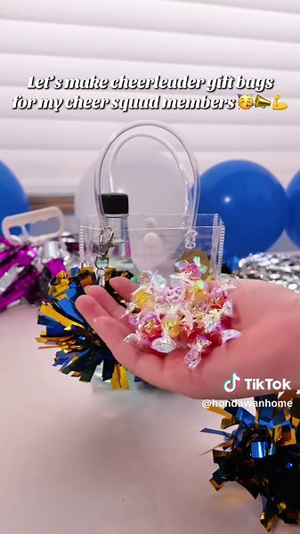 Cheerleader Gift Ideas for Your Squad