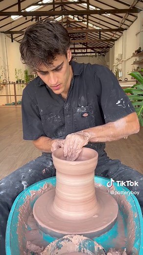 Mixing Two Different Clays for Stunning Spiral Effect