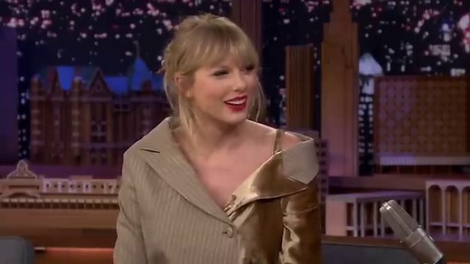 Taylor Swift Cries Over a Banana in 'Fallon' Clip