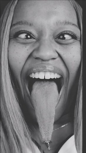 world record longest tongue women #fypシ゚viral #worldrecord #tongue #longest#1milliom #1000subscriber
