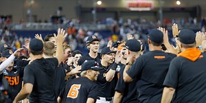 Oregon State opens College World Series with 4-3 walk-off win over Louisville