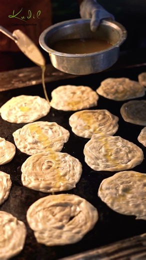 Parotta Making for Bulk Orders 🔥 | Kudil Catering #southindianfood #parotta #food #weddingcatering