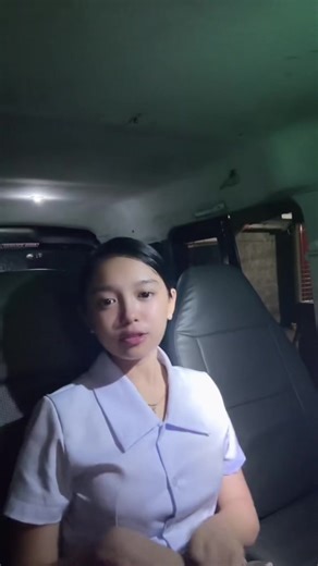 Deaf and Hearing Sign Language Interactions