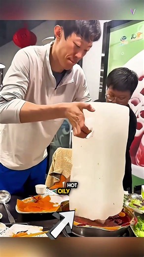 The Ice Trick That Removes Oil 😮