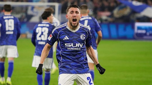 Nur auf der Durchreise? Schalke-Star Aouchiche spricht über großen Zukunftswunsch