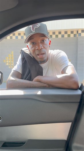 When your Cougar Girlfriend to make you quit work😂 #uncledaddy #JackGang #cougarwomen #Viral | Erealist