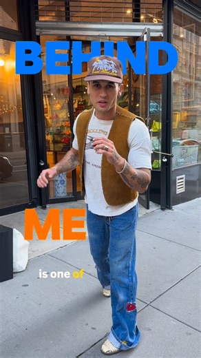 Codey James on Instagram: "The BEST designer and vintage bags and purses in New York City! 📍17th Street, 18 E 17th St. 100s of bags and purses and the inventory is one of the best you can find! The also carry tons of vintage watches, designer clothing, wallets and jewelry! You can also sell and trade here! • • • #vintagestyle #vintagefashion #vintage #vintageshop #vintagepurse #vintagepursesforsale #vintagepurses #designerpurse #vintagedesigner #designervintage #vintagewatches #vintagewa