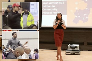 Hecklers sing at AOC town hall