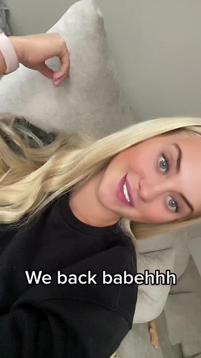 Go follow @Rhiannon Blue for livestreams daily! HEY YOU GUYS😍 | live stream