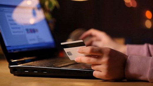 High-tech credit card will have built-in fingerprint scanner