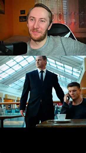 Беги Ваня беги #реакциянафильм #комедия #последнийбогатырь #funnyreaction #fyp