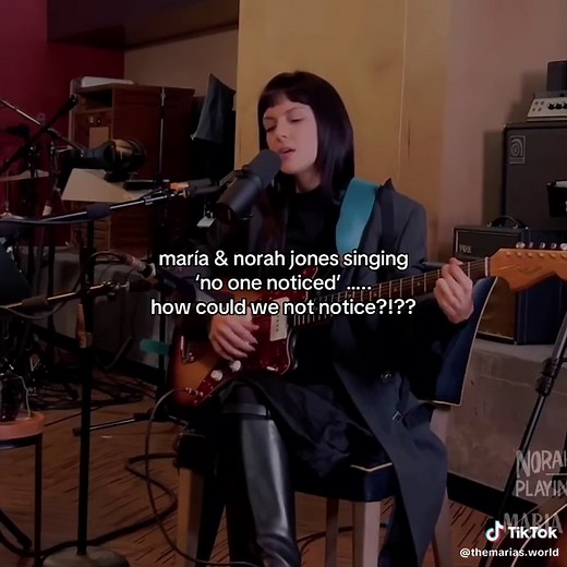 maría performing ‘no one noticed’ with @Norah Jones #themarias #mariazardoya #noonenoticed #themariassubmarine