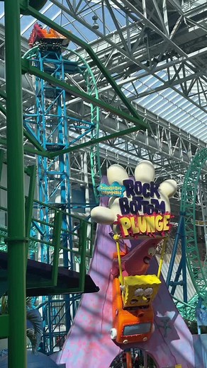 Ultimate SpongeBob Roller Coaster Experience at Nickelodeon Universe