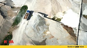 Power & Precision: Hyva cylinders in action When every second counts, Hyva cylinders deliver the strength and reliability needed for smooth, efficient tipping. Engineered for durability and high performance, Hyva cylinders handle even the heaviest loads, minimizing downtime and maximizing productivity. Learn more about our tipping solutions: https://www.hyva.com/en/tipping-solutions/front-end-cylinders/ Trusted worldwide for their quality and innovation, Hyva cylinders keep operations running sa