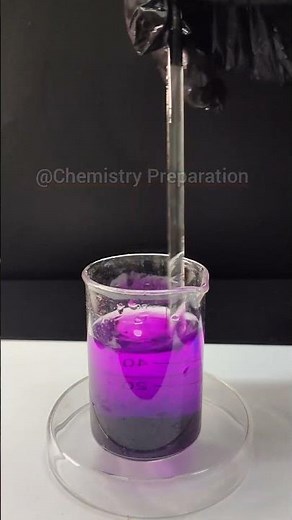 KMnO₄ + H₂O₂ Reaction 🔥 Purple Solution Disappears Instantly | Amazing Chemistry Experiment