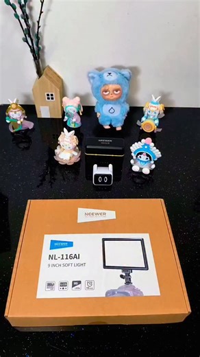 Najmeh. Lab on Instagram‎: "✅9-inch dual-color LED panel light with the ability to dim or increase the light, completely professional, can be used with a charging power cable or without a power cable, lightweight, portable @neewer ✅چراغ پنلی LED دو رنگ 9 اینچی با قابلیت کم یا زیاد شدن نور کاملا حرفه ای با کابل برق شارژ و بدون کابل برق قابل استفاده هست،سبک، قابل حمل @najmehh.beautyy @najmeh.lab #neewreelsvideo❤️❤️😘😘 #neewer"‎