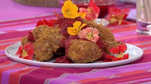 Kickoff your summer with this fennel fried chicken and lemonade