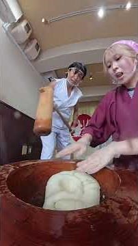 [Mochi Mochi もちもち] Mochi Pounding Experience in Higashiyama, Kyoto | CRE TIKTOK: @mochimochi.kyoto