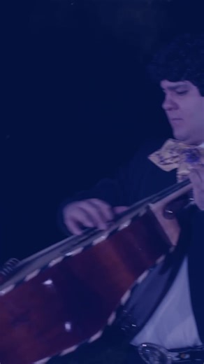 Angélica Gallegos sings 'No Volveré' in a Powerful Mariachi Cover