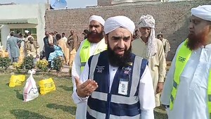 FGRF's Ongoing Support for Flood-Affected Farmers Helping farmers rise again — FGRF distributed fertilizers to flood-affected families in Hafizabad, Punjab on 16th November 2025, supporting their journey to self-sufficiency. #fgrfuk #communitysupport #charity #CommunityCare #HopeInAction #dawateislami #flood #punjab #Pakistan #ration #fertilizer #hotmeal | FGRF UK