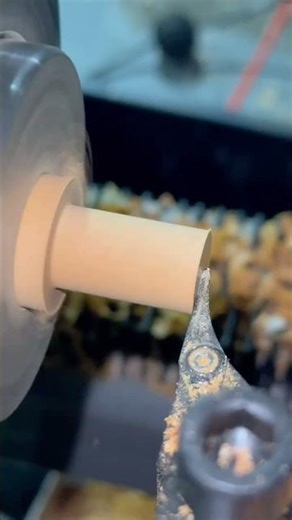 Through-hole automatic loading, threaded product processing test machine