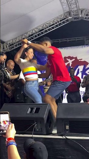 Luis Miguel del Amargue & Junior & Carolina en Jarabacoa 🎸🇩🇴 #bachatadancing #bachatamusic