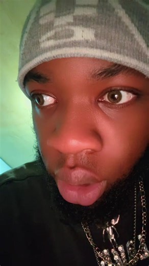 🧏🏽‍♂️ | jo slide