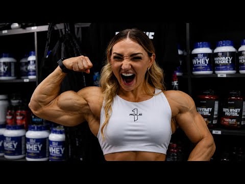 Diamond Decker IFBB Pro Beautiful Female Bodybuilding 🦾 Workout