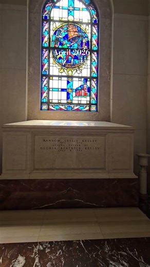 Kelley Blue Book founder Ransom Kelly in the Freedom Mausoleum