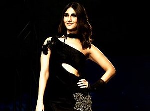 36K views · 162 reactions | Bold, beautiful Vaani Kapoor in Rina Dhaka’s outfit will make your heart skip a beat | The Times of India | Facebook