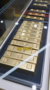 One minute...and gold stores were cleaned out … in China Sales started at 9 AM. By 9:01 shelves were empty.Gold crashed in Western markets. Chinese citizens didn't care. All gold is moving East. #GotGold