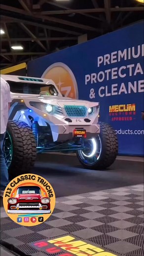 5.7K views · 88 reactions | 2022 Jeep Gladiator. #reels #viralreels #MecumAuctions #customtrucks #jeepgladiator | 713 Classic Trucks | Facebook