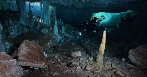 Archaeologists Solve Mystery of Ancient Skeletons in Underwater Mexican Caves