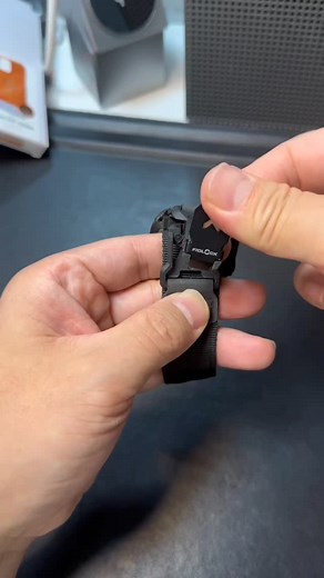 Trendy Tech Review on Instagram: "Camera quick-release buckle is used on Ultra. Bitplay removes the strap and uses German fidlock quick-release buckle with nylon wrist strap #applewatch #fidlock"