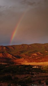 Arc-en-ciel vus du ciel : des images aériennes époustouflantes des couleurs de la nature
