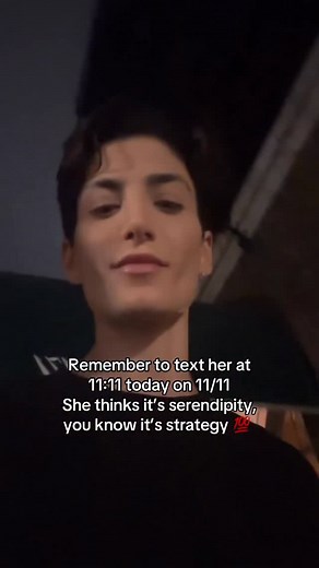 25K views · 40 reactions | You’re welcome friends, go get yo girl 﫶✨ . . . . . . . . . . . . . . . . . #wlw # #lesbian #nonbinary #androgynous #shorthairstyles #stars #1111 #datingadvice | Nare Israelyan | Facebook