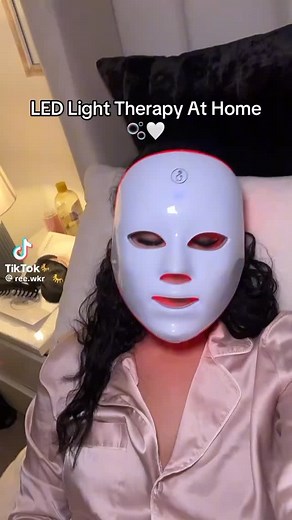 1.7K views | Original Wireless Rechargeable FaciaI LED Mask Red Light...
