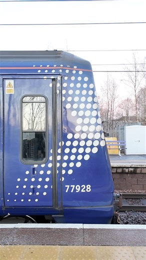 Scotrail Class 320s Lanark to Glasgow Central at Shieldmuir #wcml #class320 #scottail