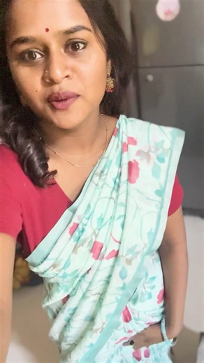 This type of saree👌🤩|‪@mariasharlinviews26‬ |