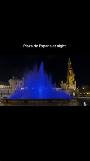 Plaza de España in Seville dazzles with its grand semicircular design, vibrant tile alcoves, and elegant bridges over a serene canal. A perfect blend of Renaissance and Moorish revival style, it feels like walking through a living postcard of Spain. #PlazadeEspaña #SevilleSpain #Andalusia #TravelSpain #HistoricBeauty